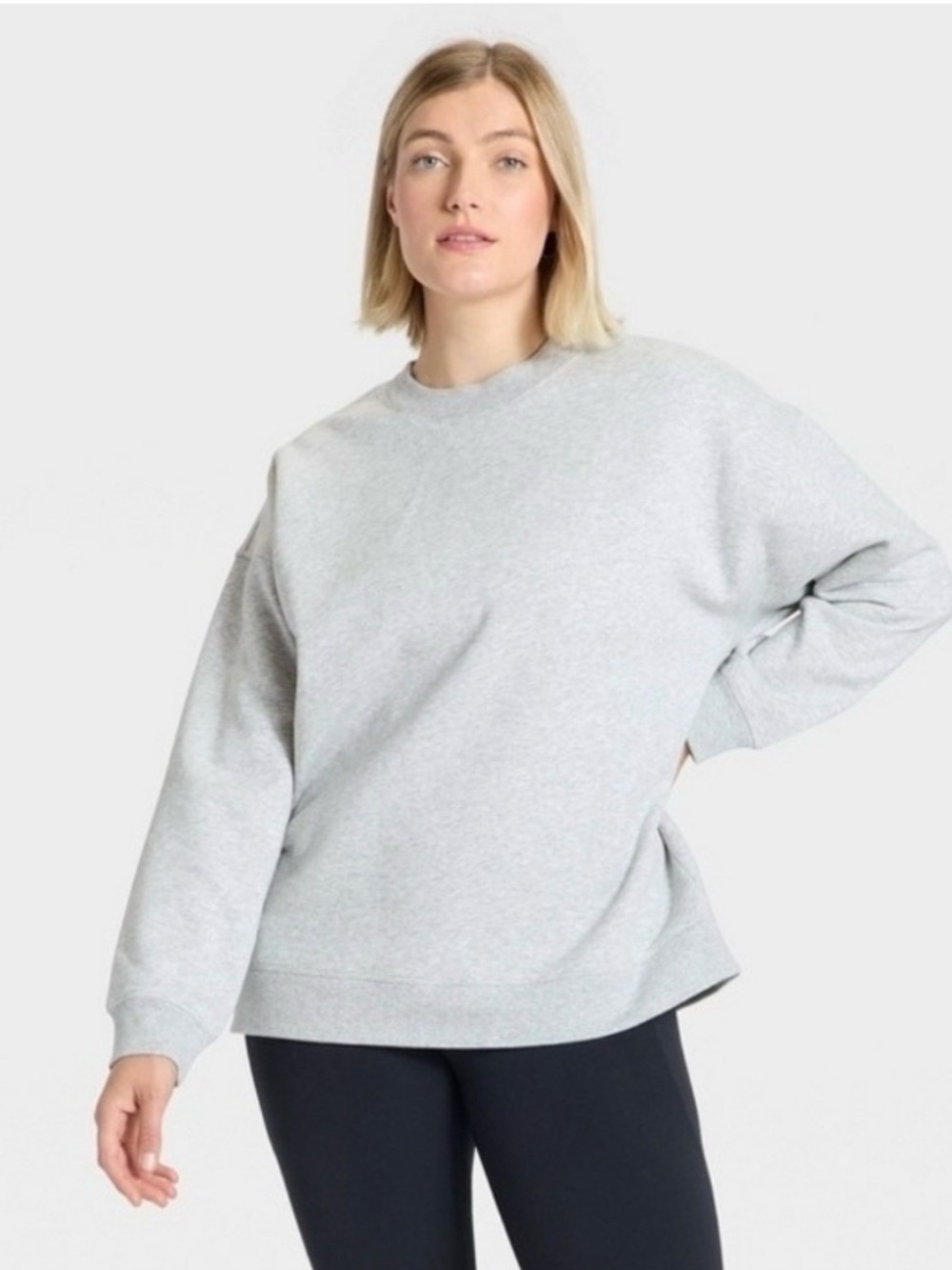 Universal Thread Women's Leisure Studio French Terry Pullover Sweatshirt Size L